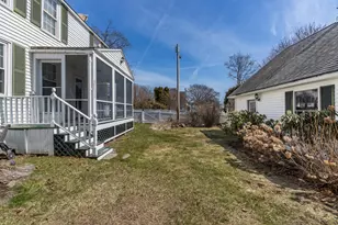 26 Grove St, Bath, ME 04530 - Photo 4