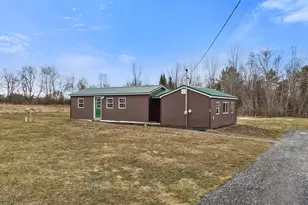 24 Indian Heights Dr, Saint Albans, ME 04971 - Photo 2