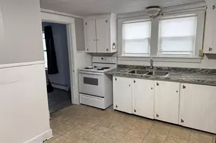 67 Main St, Winthrop, ME 04364 - Photo 4