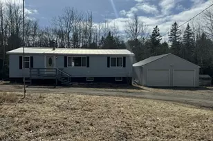 141 Cross Rd, Hancock, ME 04640 - Photo 2