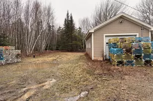 14 Sportsmans Wy, Vinalhaven, ME 04863 - Photo 18