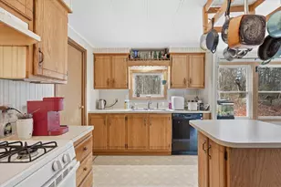 445 Snow's Cove Rd, Sedgwick, ME 04676 - Photo 14
