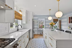 492 W Elm St, Yarmouth, ME 04096 - Photo 14