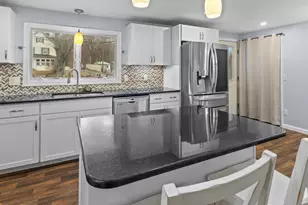 1806 Hammond St, Hermon, ME 04401 - Photo 14