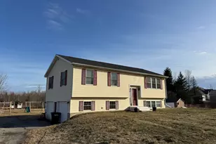 190 Smith Rd, Hermon, ME 04401 - Photo 2