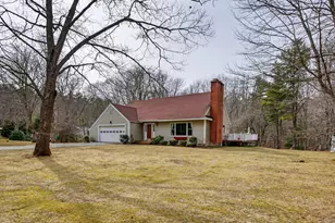 63 Youngs Ln, Phippsburg, ME 04562 - Photo 1