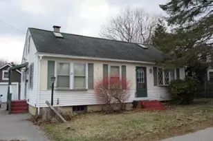 9 Norris St, Searsport, ME 04974 - Photo 1