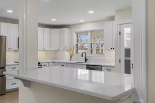 29 Pleasant St, Newcastle, ME 04553 - Photo 16