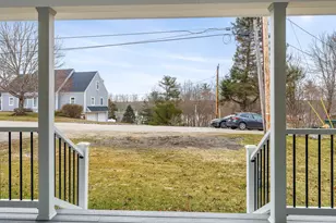 29 Pleasant St, Newcastle, ME 04553 - Photo 8
