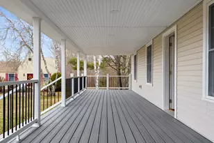 29 Pleasant St, Newcastle, ME 04553 - Photo 6