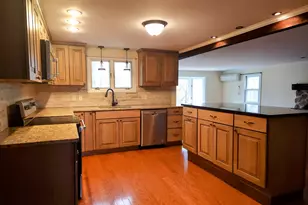 18 Littlefield Ct, North Berwick, ME 03906 - Photo 8