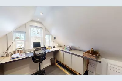 15 Wadsworth Street, Thomaston, ME 04861 - Photo 8