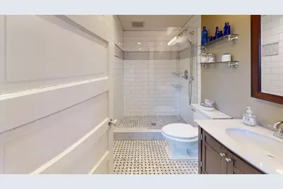 15 Wadsworth Street, Thomaston, ME 04861 - Photo 4