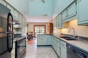 12 Hartford St, Lewiston, ME 04240 - Photo 26