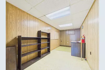 562 Main Street, Caribou, ME 04736 - Photo 16