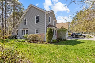 30 Meadow Lane #8, Freeport, ME 04032 - Photo 2