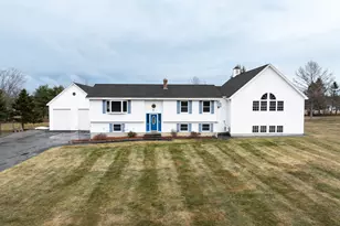 25 Webber Dr, Hermon, ME 04401 - Photo 4