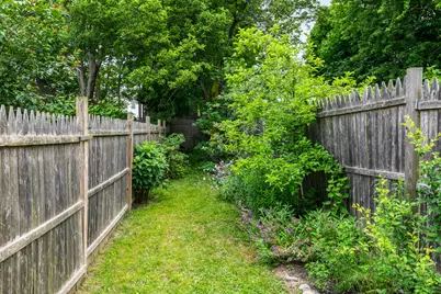 107 Monument Street, Portland, ME 04101 - Photo 34