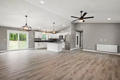 633 Streamside Avenue, Bangor, ME 04401 - Photo 20