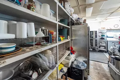 189 Main Street, Thomaston, ME 04861 - Photo 14