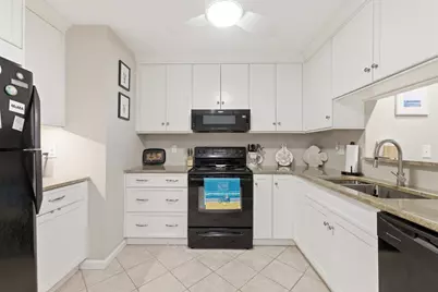 161 Saco Avenue # 311, Old Orchard Beach, ME 04064 - Photo 10