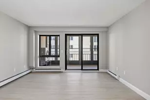 205 E Grand Ave, Old Orchard Beach, ME 04064 - Photo 14