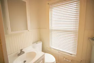 8-10 Linden St, Bangor, ME 04401 - Photo 18