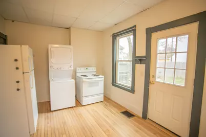 8-10 Linden Street, Bangor, ME 04401 - Photo 16