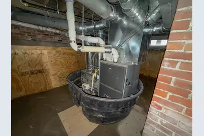 8-10 Linden Street, Bangor, ME 04401 - Photo 72