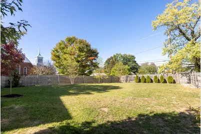 284 Broadway, South Portland, ME 04106 - Photo 50