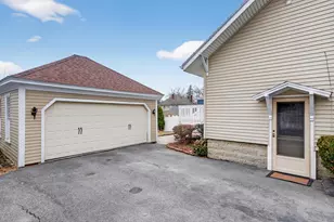 36 Colonial Rd, Portland, ME 04102 - Photo 36