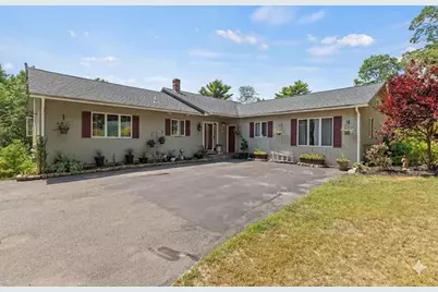 28 Oakledge Hills Road, Raymond, ME 04071 - Photo 1