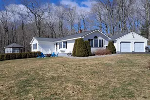 22 Mountainview Dr, Winterport, ME 04496 - Photo 2