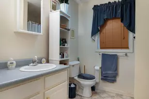 21 Kyle St, Brunswick, ME 04011 - Photo 18