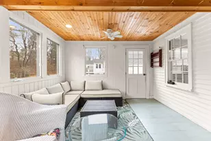 9 Folcutt Rd, Kittery, ME 03905 - Photo 10