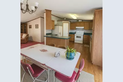 14 Town & Country Drive, Lisbon, ME 04250 - Photo 12