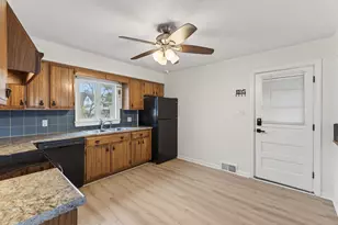 75 Summit Ave, Lewiston, ME 04240 - Photo 14