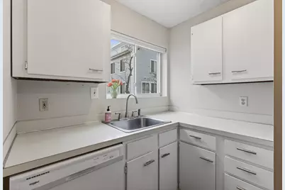 18 Ocean Street #41, South Portland, ME 04106 - Photo 10