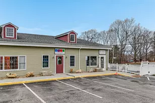 518 US-1, Kittery, ME 03904 - Photo 1