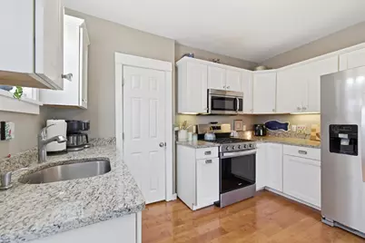 24 Grove Street #24, Kennebunk, ME 04043 - Photo 8