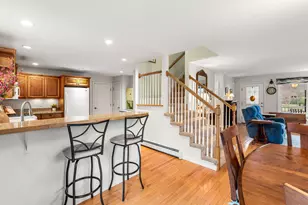 9 Roseberry Ln, Kittery, ME 03904 - Photo 10