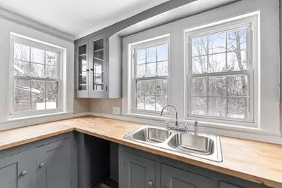 569 Middle Road, Dresden, ME 04342 - Photo 14