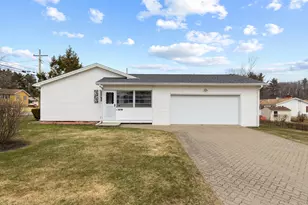 47 Stevens St, Lewiston, ME 04240 - Photo 2