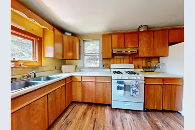 210 Old Harbor Road, Vinalhaven, ME 04863 - Photo 4