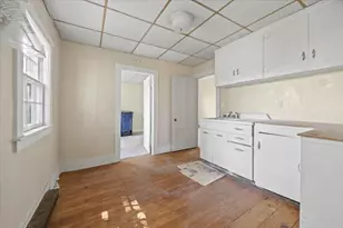 38 Jefferson St, Biddeford, ME 04005 - Photo 12