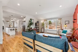 60 Pleasant Hill Rd, Freeport, ME 04032 - Photo 8