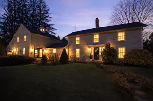 9 Summer St, Kennebunk, ME 04043 - Photo 2