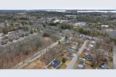 173 Harvard Street #B, Portland, ME 04103 - Photo 2