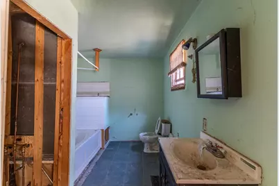 10 Dwelly Point Road, Franklin, ME 04634 - Photo 18