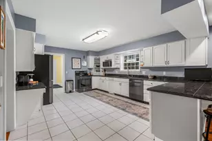 12 Surrey Ln, Hampden, ME 04444 - Photo 20